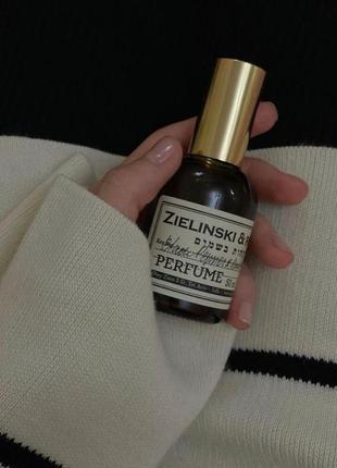 Zielinski and rozen black pepper amber, neroli