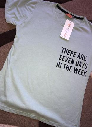 Футболка жіноча