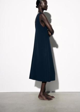 Платье средней длины в минималистическом стиле zara - s, темно-синее5 фото