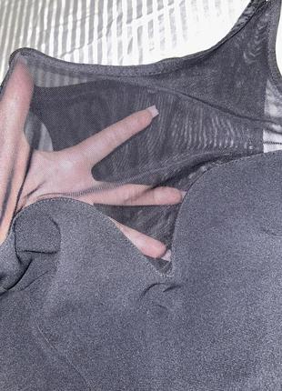 Невероятное вечернее платье с вырезом