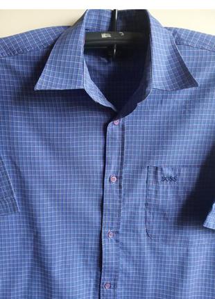 Яркая мужская рубашка в клетку с коротким рукавом, цвет синий электрик, б/у в очень хорошем состоянии