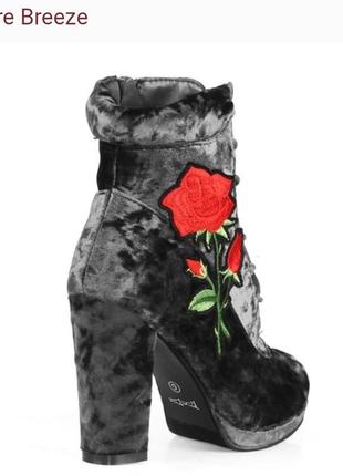 Сірі вельветові чобітки, черевики, дизайнерські ботильйони з вишивкою, трояндою2 фото