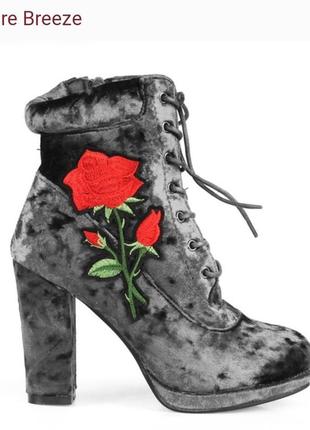 Сірі вельветові чобітки, черевики, дизайнерські ботильйони з вишивкою, трояндою1 фото