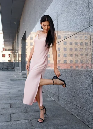 Шовкова сукня міді з розрізом сукня міді на токних бретелях сукня в білизняному стилі
