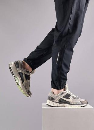 Чоловічі кросівки nike zoom vomero 5 grey black green кроссовки найк зум вомеро 5 серые