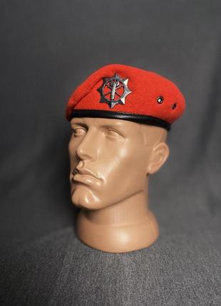 Берет всп капля красный полный комплект