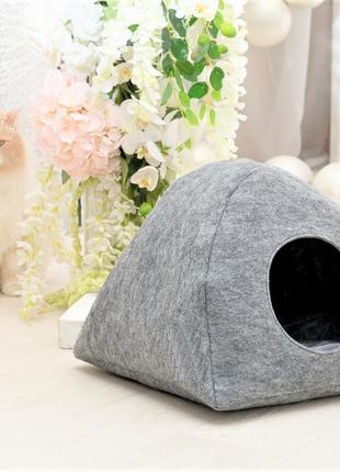 Теплий будинок для кота з повсті "пещера"