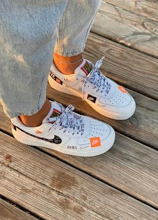 Женские кроссовки nike air force 1 low just do it white 1 / smb