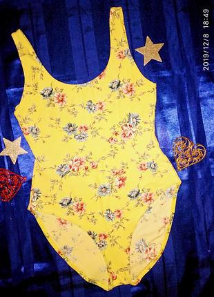Цільний купальник beachwear в квітковий принт