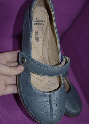 Кожаные туфли clarks3 фото