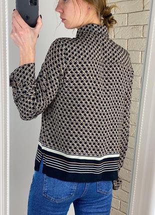 Коричная блузка