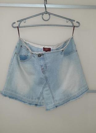 Классная юбка джинсовая,не обработанные края2 фото
