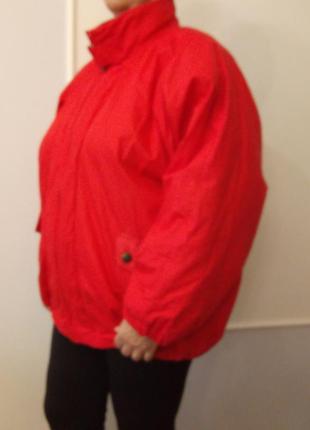 Прекрасна червона курточка c&a, р. 20-22/4xl-5xl3 фото