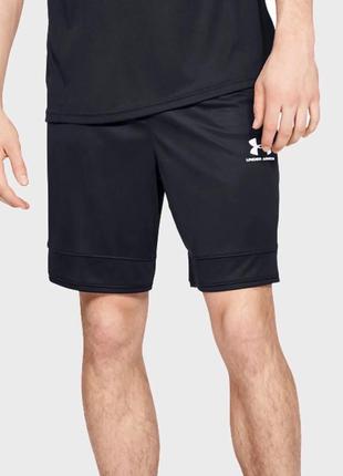 Спортивні шорти under armour challenger iii knit fitted shorts black