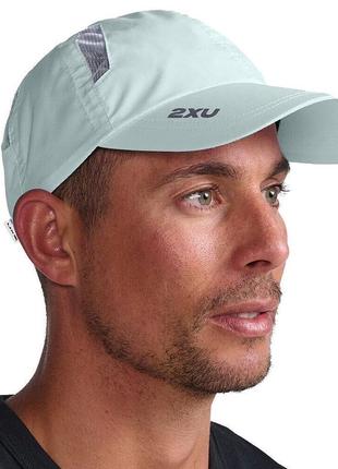 Спортивна кепка 2xu unisex running cap blue/white