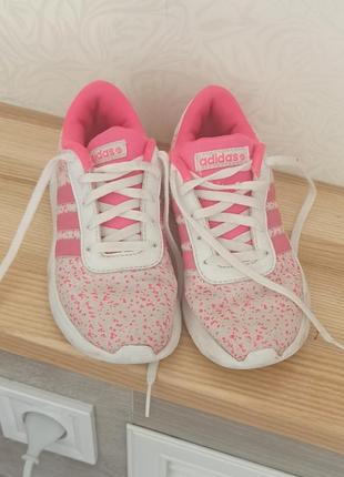 Розовые кросовки adidas на девочку