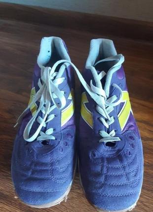 Залки Kelme женская шапка