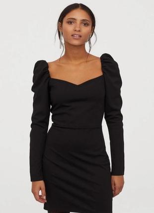 Базовое черное платье приталенное 34 xs h&amp;m красивый вырез