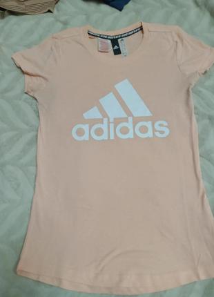 Футболка adidas