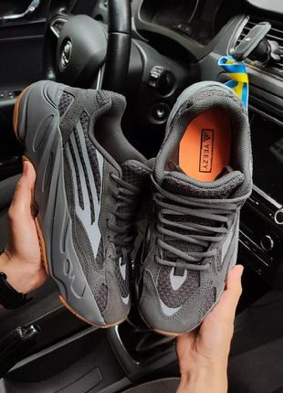 Мужские кроссовки adidas yeezy boost 700 grey brown reflective серые с коричневым🔥5 фото