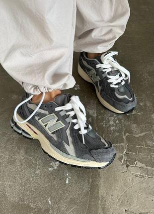 Жіночі кросівки new balance 1906r grey / beige premium