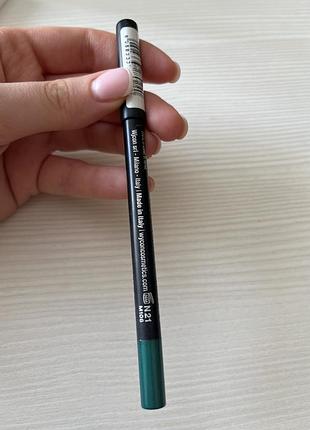 Стойкий карандаш для глаз