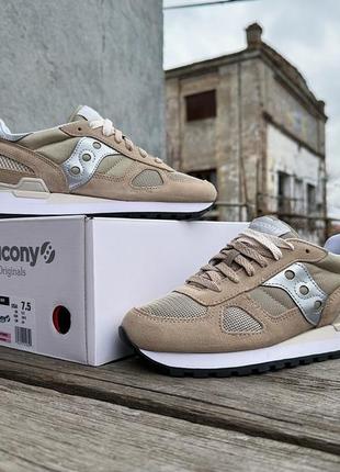 Женские оригинальные кроссовки saucony shadow original 1108-809s tan silver бежевый с серебряным8 фото