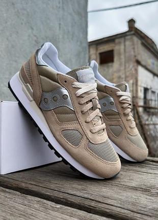 Женские оригинальные кроссовки saucony shadow original 1108-809s tan silver бежевый с серебряным1 фото