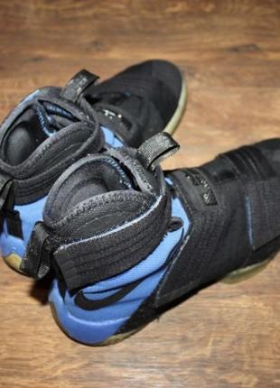 Кроссовки nike lebron soldier 2