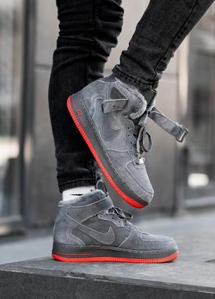 Зимние серые замшевые кроссовки nike air force hi grey red, найк мужские высокие хайтопы