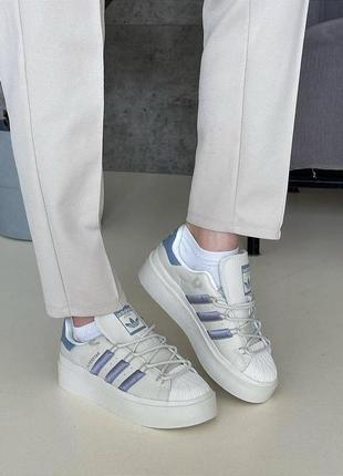 Adidas superstar bonega кеди кросівки висока платформа бежеві з фіолетовим бузковий кеды кроссовки высокая подошва бежевые беж кремовые фиолетовые1 фото