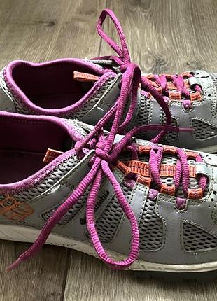 Женские кроссовки columbia liquifly  40 размер