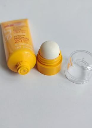 Солнцезащитный матирующий крем карандаш эйвон avon sun bronze medium2 фото