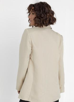 Женский пиджак с цветной подкладкой5 фото