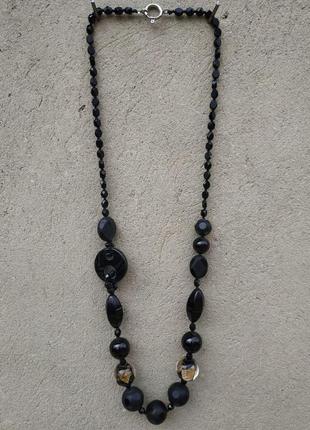 Буси з венеціанського скла та чорного агату