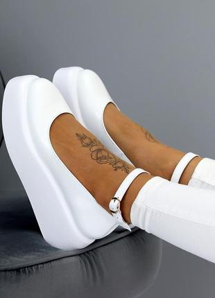 Элегантные женские туфли на платформе "aquamarine" в наличии и под отшив 💛💙🏆4 фото
