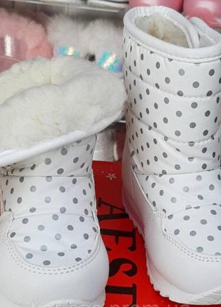 Детские белые зимние дутики термо ботинки для девочки белые3 фото