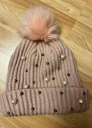 Шапка бусинки zara