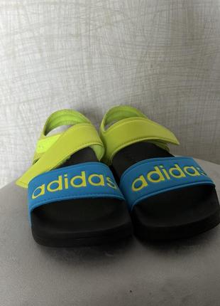 Сандалі adidas