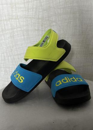 Сандалии adidas2 фото