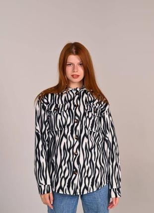 Рубашка на флисе на пуговицах тепла оверсайз рубашка с принтом зебра в полоску леопард длинная свободная6 фото