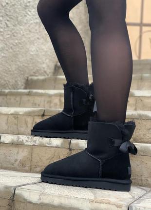 Красивые женские сапоги ugg bailey mini black с бантом /осень/зима/весна😍