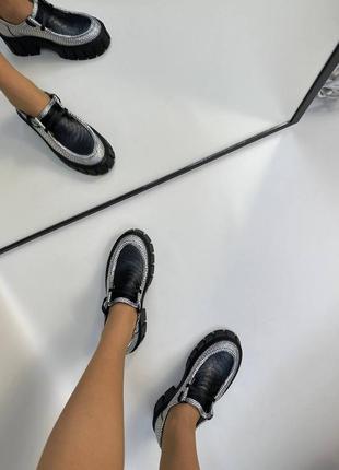 Эксклюзивные туфли лоферы из натуральной итальянской кожи и замши женские на платформе со шнурками7 фото