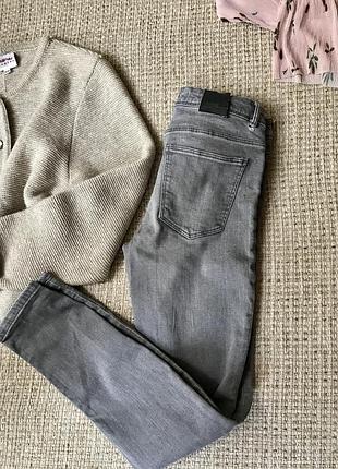 Джинси zara