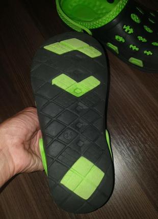 Crocs, тапки, резиновые тапочки2 фото