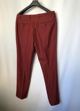 Костюм бордо красный малиновый пиджак и брюки7 фото