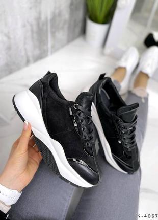Натуральные замшевые и кожаные черные кроссовки на белой подошве5 фото