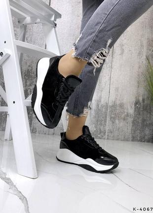 Натуральные замшевые и кожаные черные кроссовки на белой подошве6 фото
