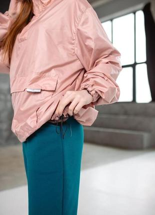 Женская ветровка куртка анорак нежно розового цвета пудра весна/осень для девушек10 фото