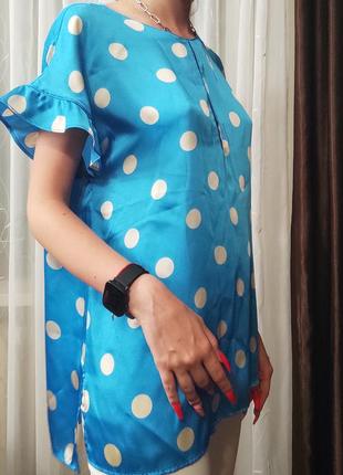 Яркая женская футболка в горошек3 фото